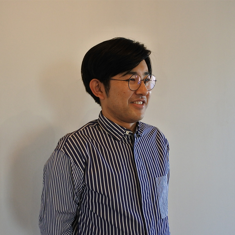  石井 義人　/　Yoshito Ishii